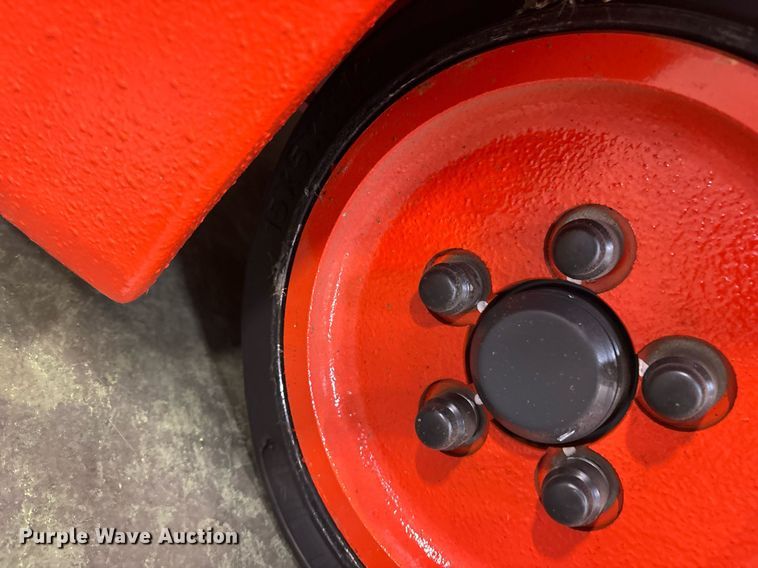 image for item ND9983 2023 Linde E18 forklift