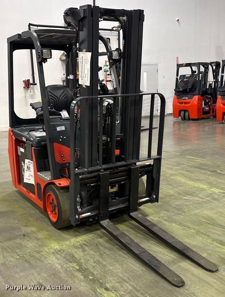 image for item ND9984 2023 Linde E18 forklift