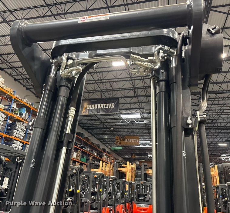 image for item ND9984 2023 Linde E18 forklift