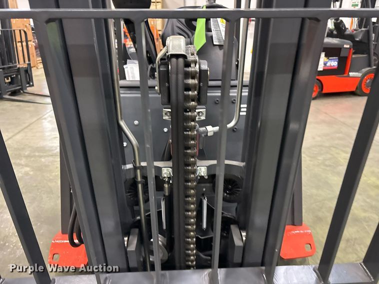 image for item ND9984 2023 Linde E18 forklift