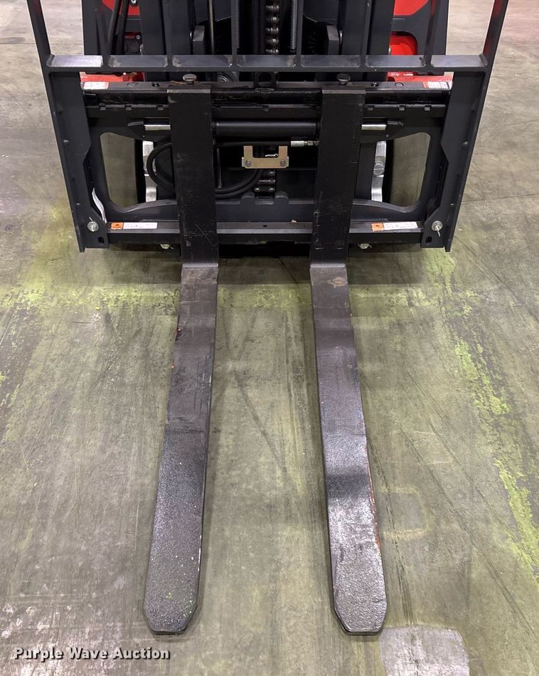 image for item ND9984 2023 Linde E18 forklift