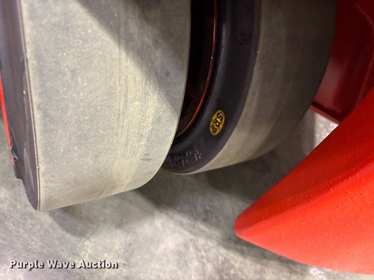 image for item ND9984 2023 Linde E18 forklift