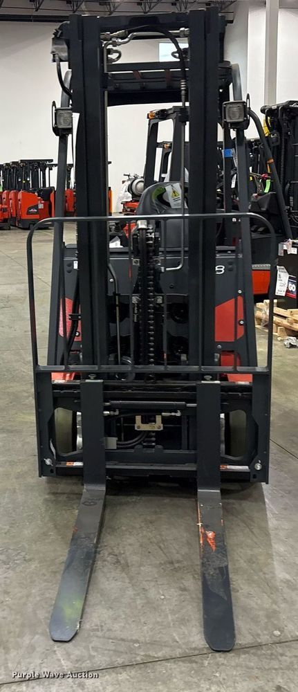 image for item ND9985 2023 Linde E18 forklift