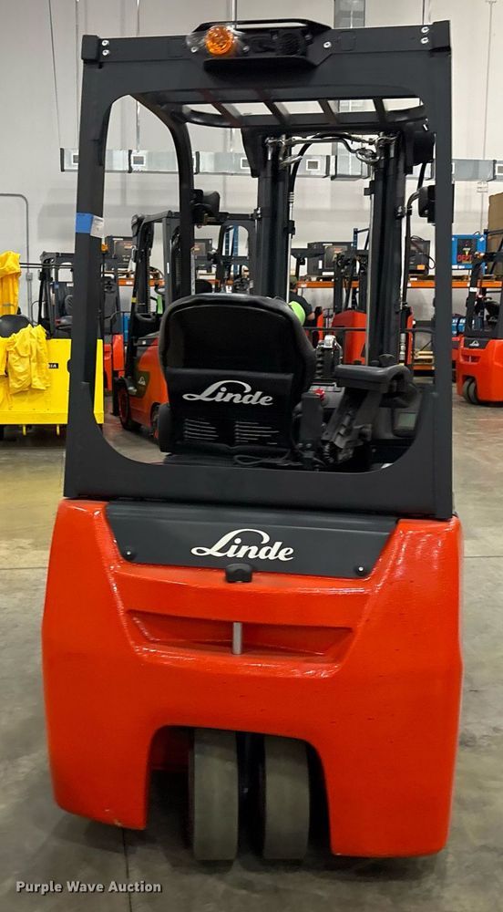 image for item ND9985 2023 Linde E18 forklift