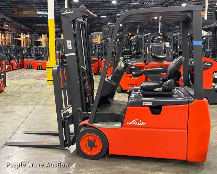 image for item ND9985 2023 Linde E18 forklift