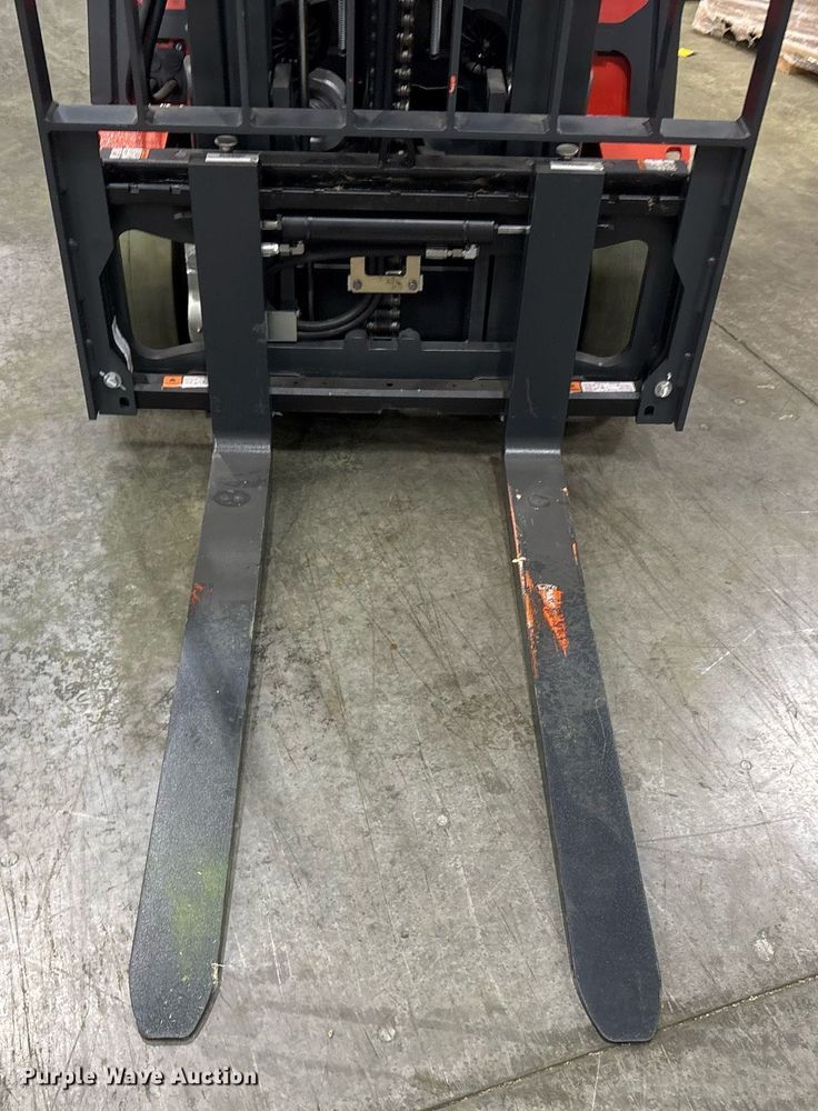 image for item ND9985 2023 Linde E18 forklift