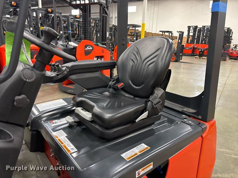 image for item ND9985 2023 Linde E18 forklift