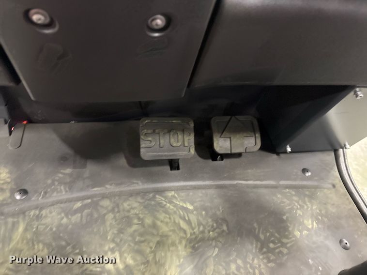 image for item ND9985 2023 Linde E18 forklift