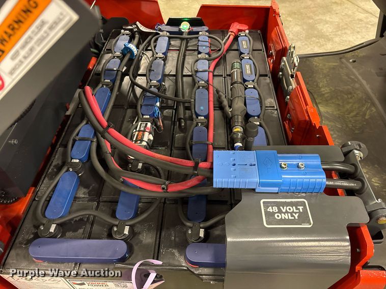 image for item ND9985 2023 Linde E18 forklift