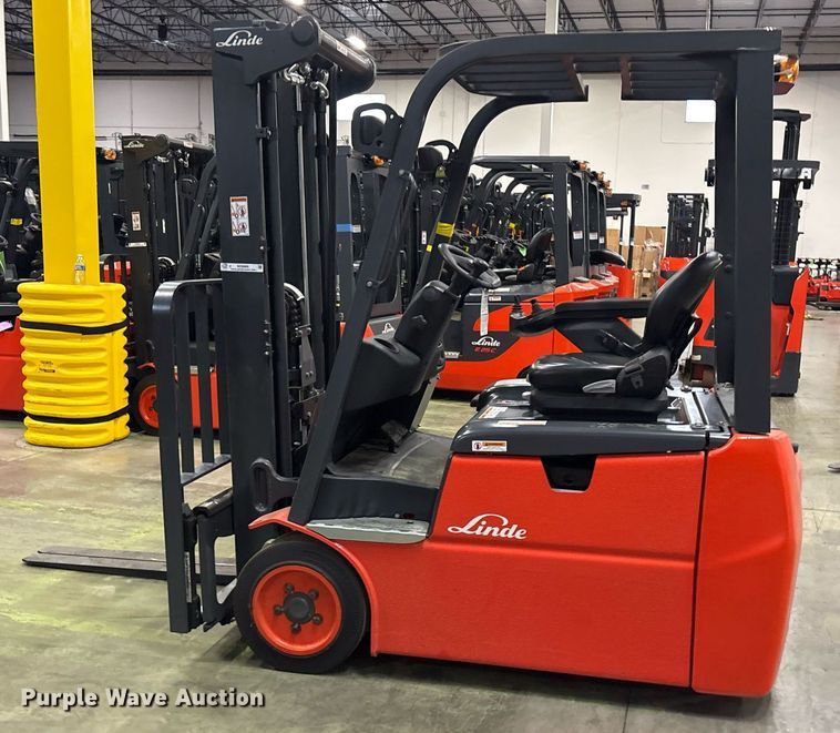 image for item ND9986 2023 Linde E18 forklift