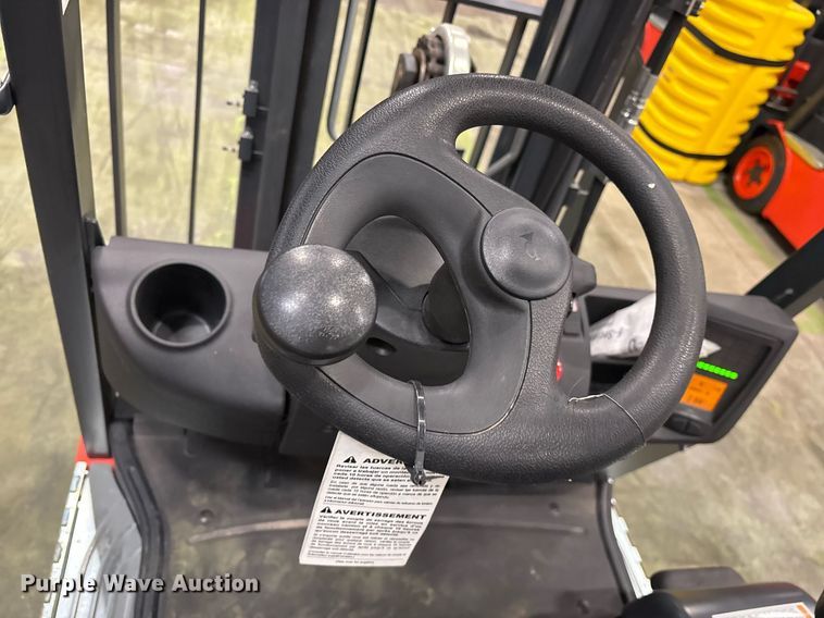 image for item ND9986 2023 Linde E18 forklift