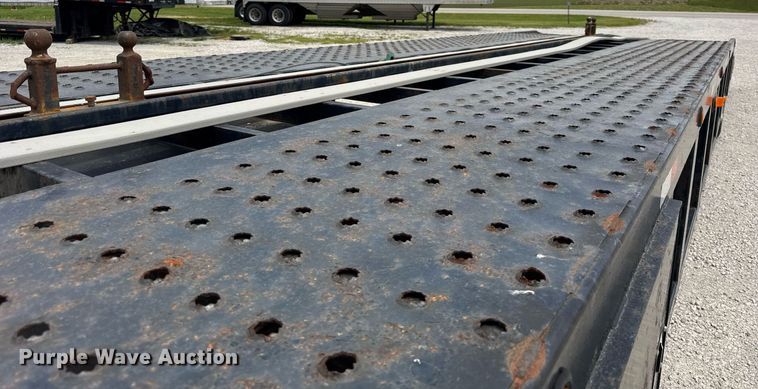 image for item DH9985 2014 Sun Country Car carrier car carrier