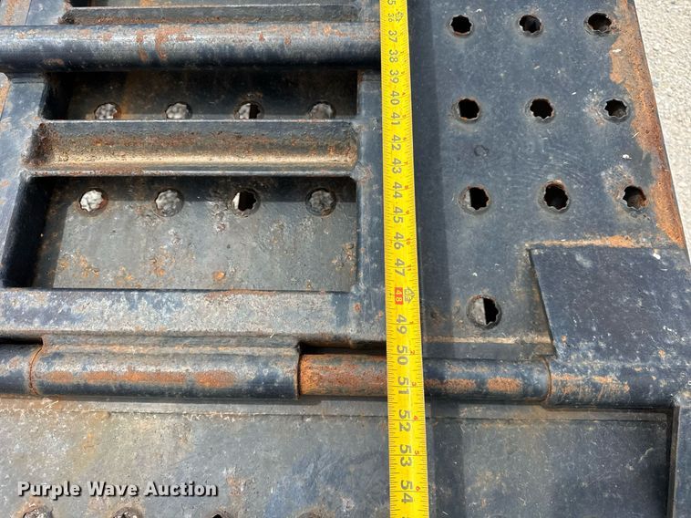 image for item DH9985 2014 Sun Country Car carrier car carrier