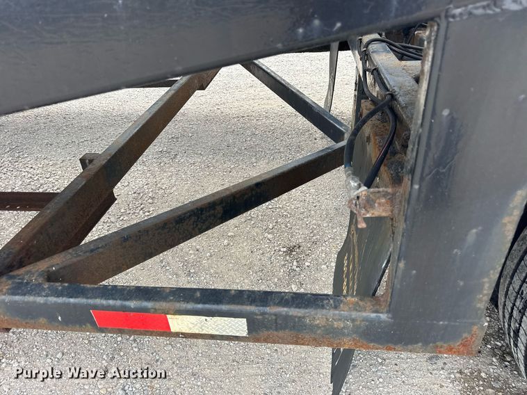 image for item DH9985 2014 Sun Country Car carrier car carrier