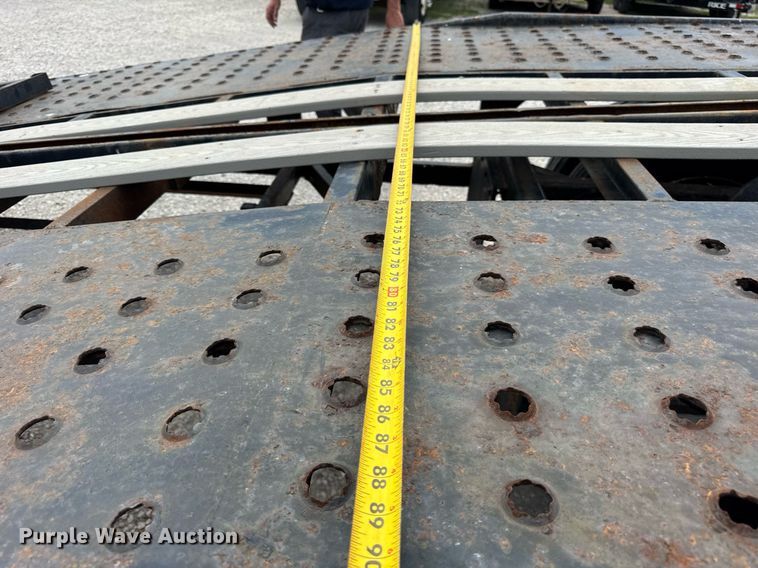 image for item DH9985 2014 Sun Country Car carrier car carrier