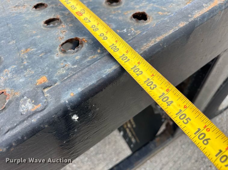 image for item DH9985 2014 Sun Country Car carrier car carrier