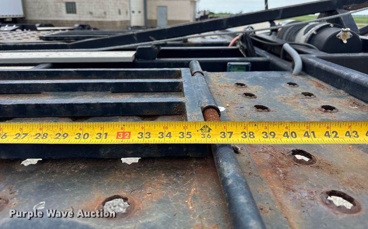 image for item DH9985 2014 Sun Country Car carrier car carrier