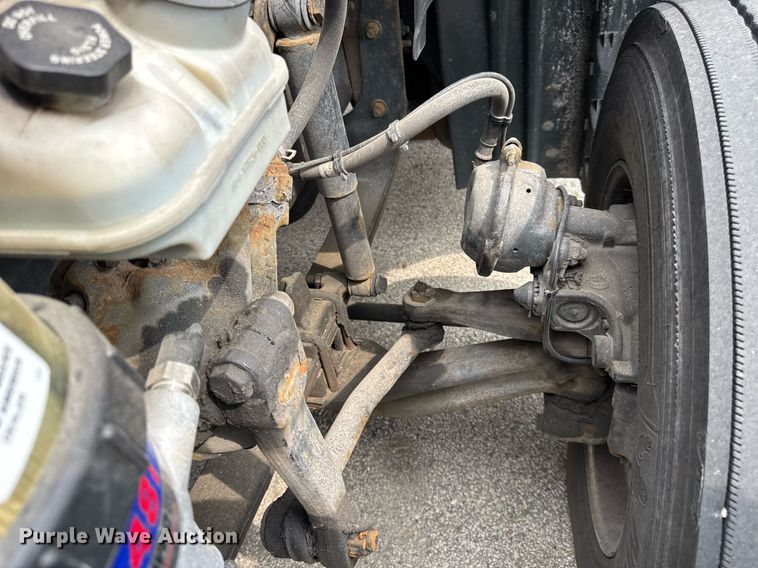 image for item DH9989 2018 Freightliner Cascadia semi truck