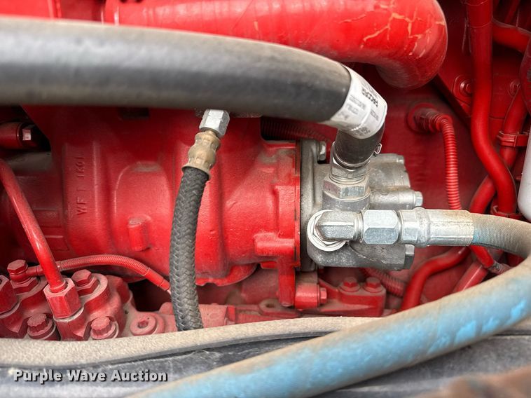 image for item DM5745 2023 Peterbilt 389 semi truck