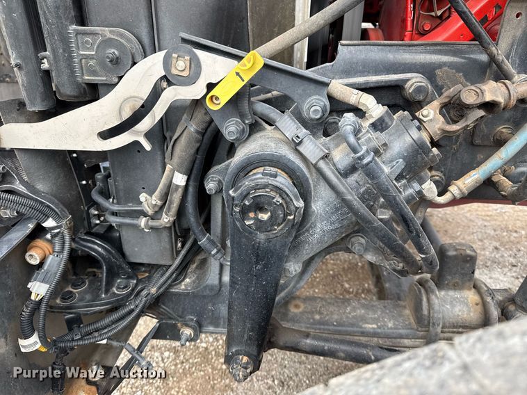 image for item DM5745 2023 Peterbilt 389 semi truck