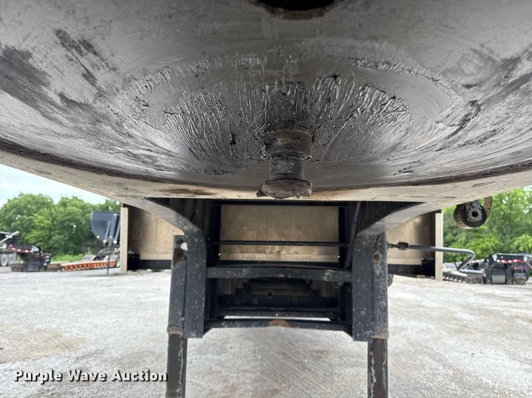 image for item DM5747 2020 Transcraft drop deck equipment trailer