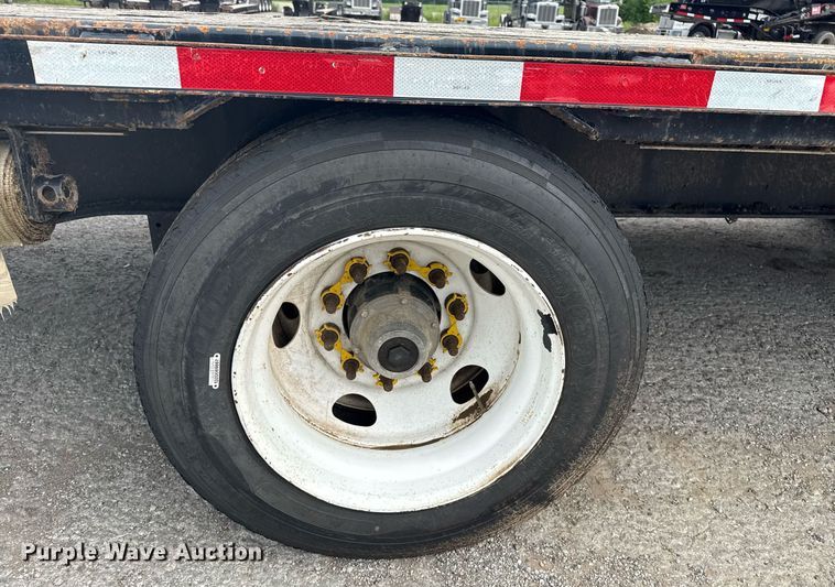 image for item DM5747 2020 Transcraft drop deck equipment trailer