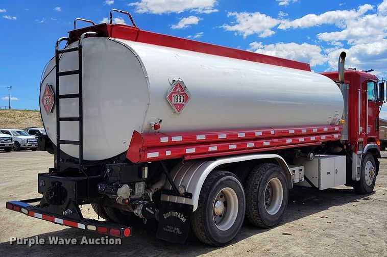 image for item DP4943 1997 Freightliner  FLB fuel truck