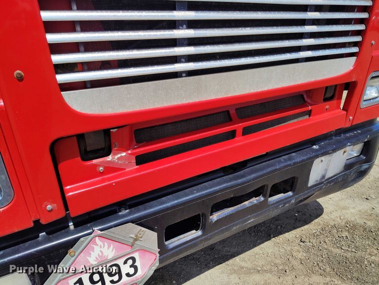 image for item DP4943 1997 Freightliner  FLB fuel truck