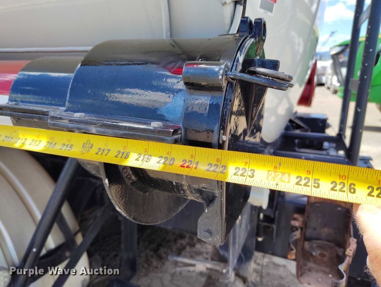 image for item DP4943 1997 Freightliner  FLB fuel truck