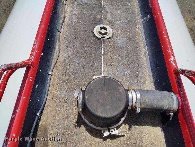 image for item DP4943 1997 Freightliner  FLB fuel truck