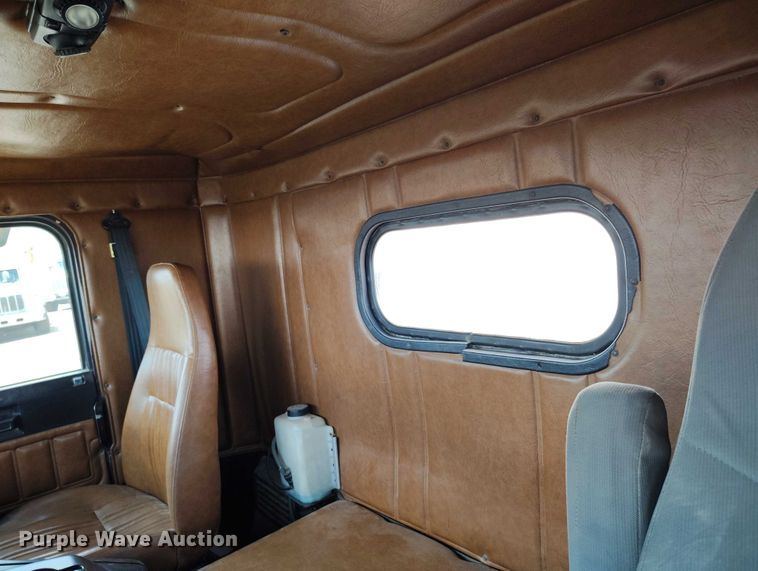 image for item DP4943 1997 Freightliner  FLB fuel truck