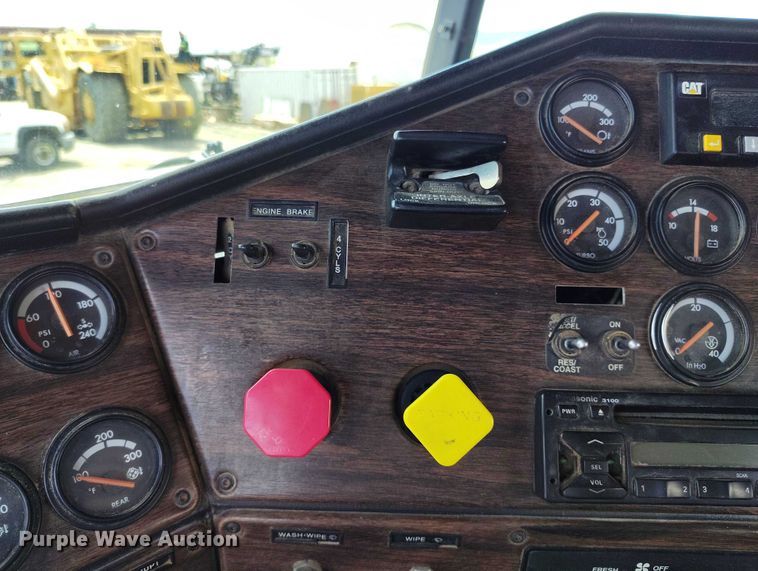 image for item DP4943 1997 Freightliner  FLB fuel truck