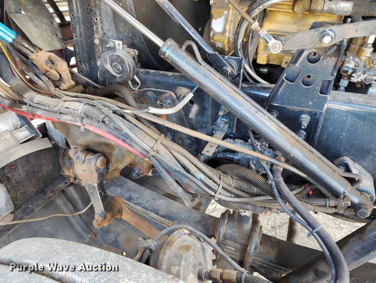 image for item DP4943 1997 Freightliner  FLB fuel truck