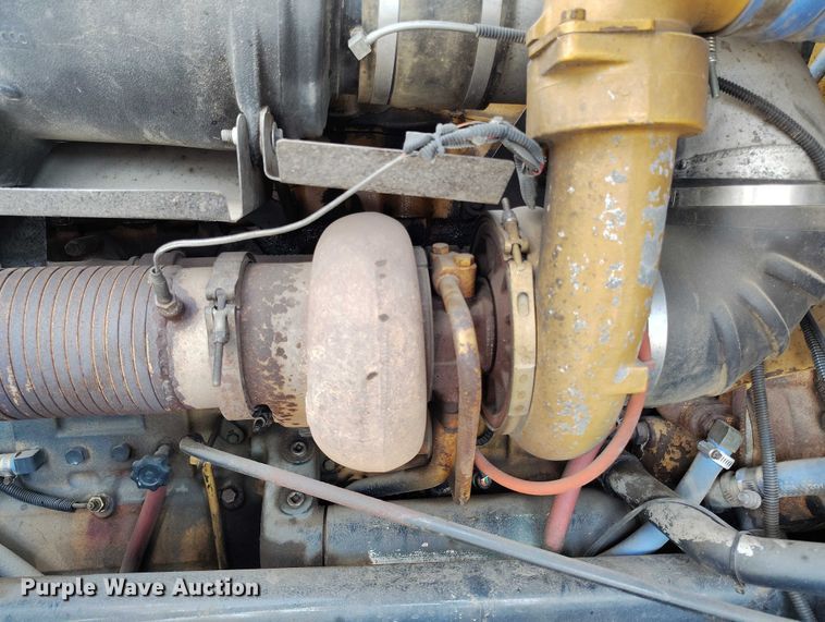 image for item DP4943 1997 Freightliner  FLB fuel truck