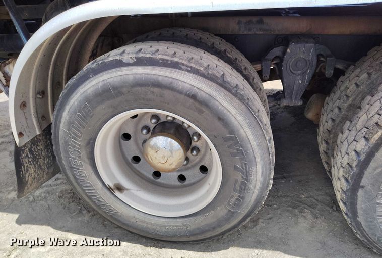 image for item DP4943 1997 Freightliner  FLB fuel truck