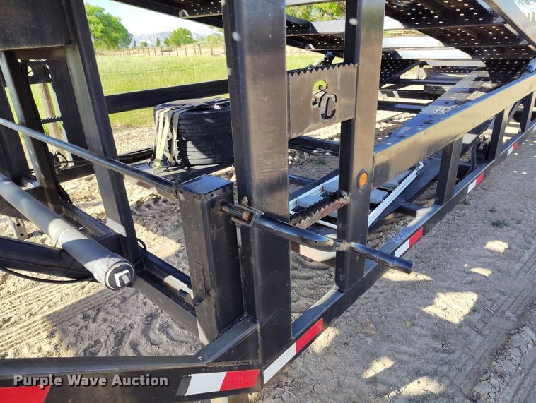 image for item DP4944 2019 Sun Country car carrier