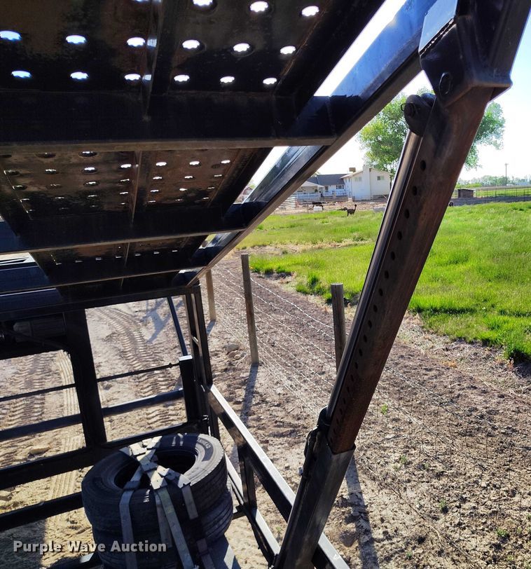 image for item DP4944 2019 Sun Country car carrier