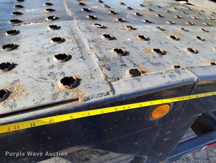 image for item DP4944 2019 Sun Country car carrier