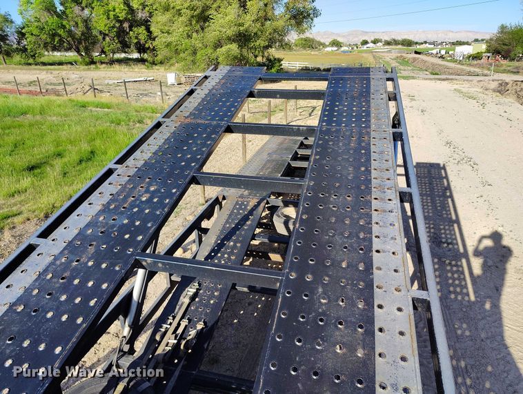 image for item DP4944 2019 Sun Country car carrier