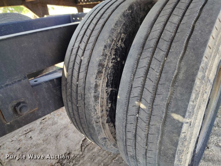 image for item DP4944 2019 Sun Country car carrier