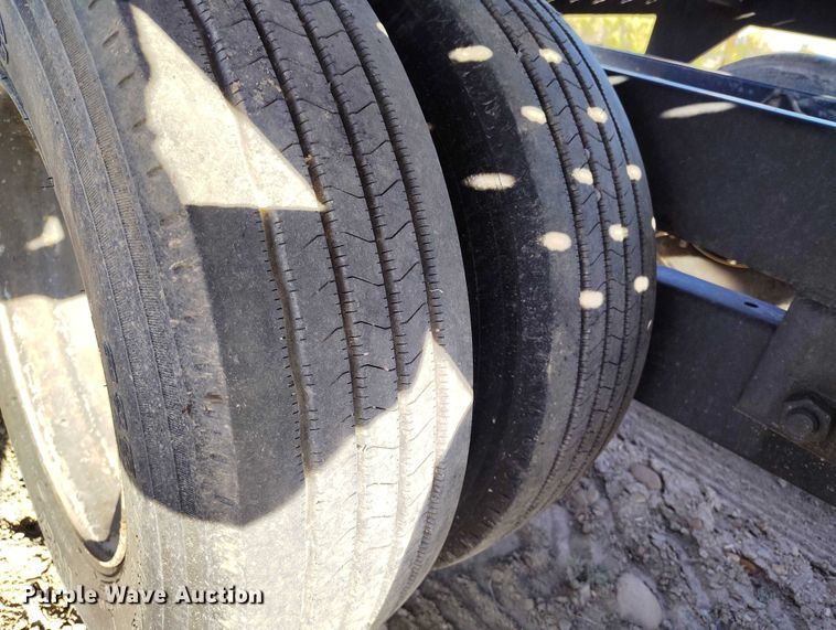 image for item DP4944 2019 Sun Country car carrier