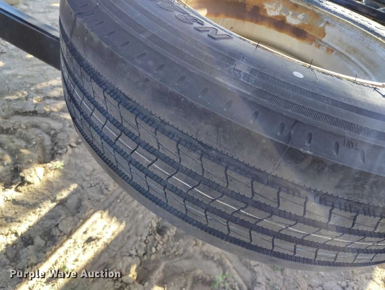 image for item DP4944 2019 Sun Country car carrier