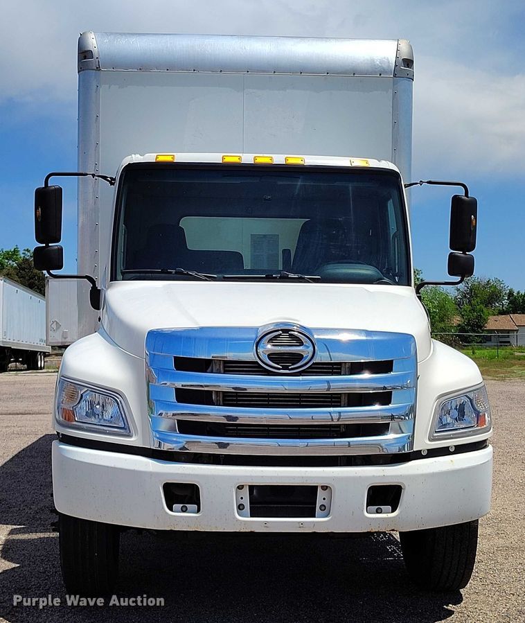 image for item DP4982 2014 Hino 268 box truck