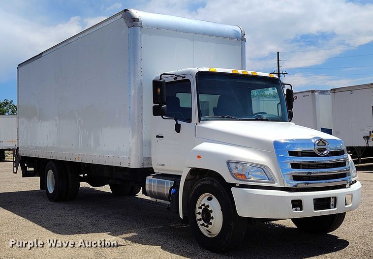 image for item DP4982 2014 Hino 268 box truck