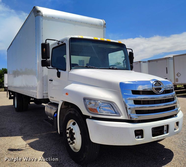 image for item DP4982 2014 Hino 268 box truck