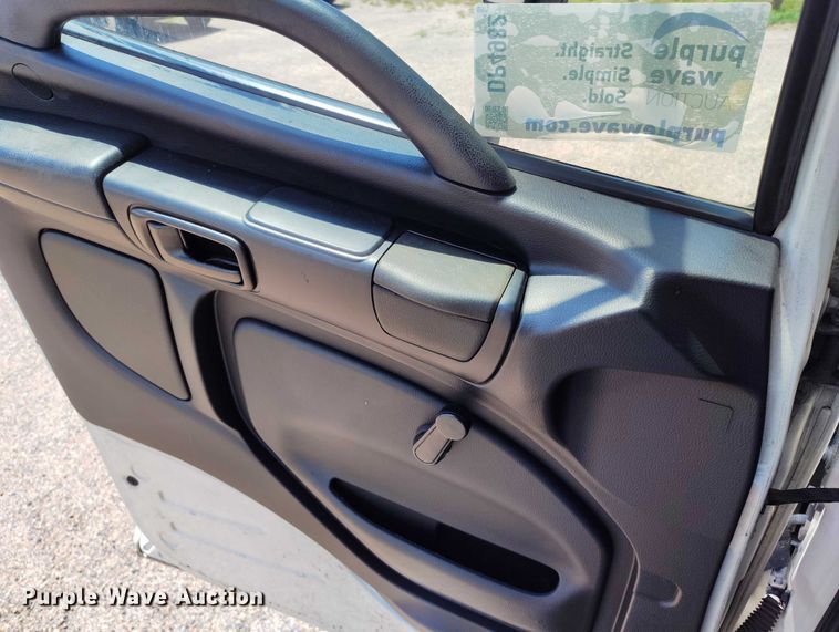 image for item DP4982 2014 Hino 268 box truck