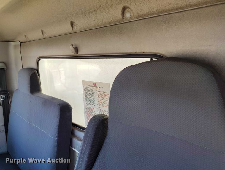 image for item DP4982 2014 Hino 268 box truck