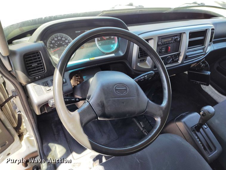 image for item DP4982 2014 Hino 268 box truck