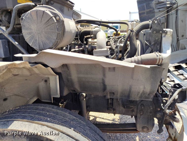 image for item DP4982 2014 Hino 268 box truck