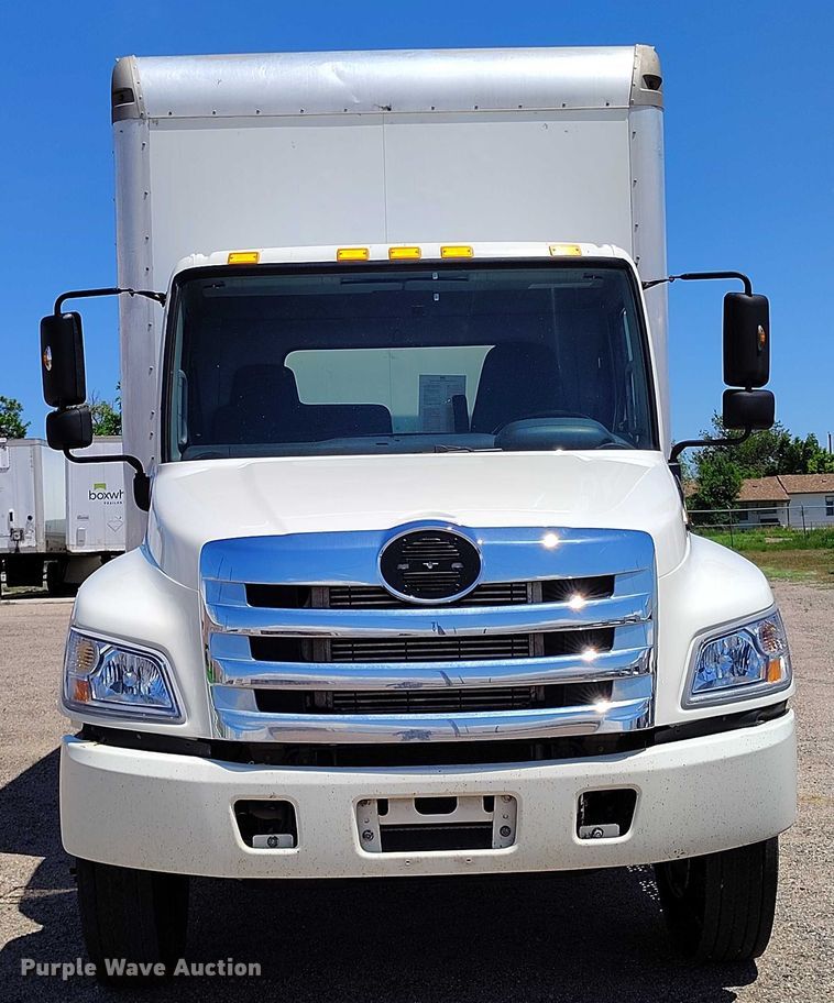 image for item DP4983 2014 Hino 268 box truck